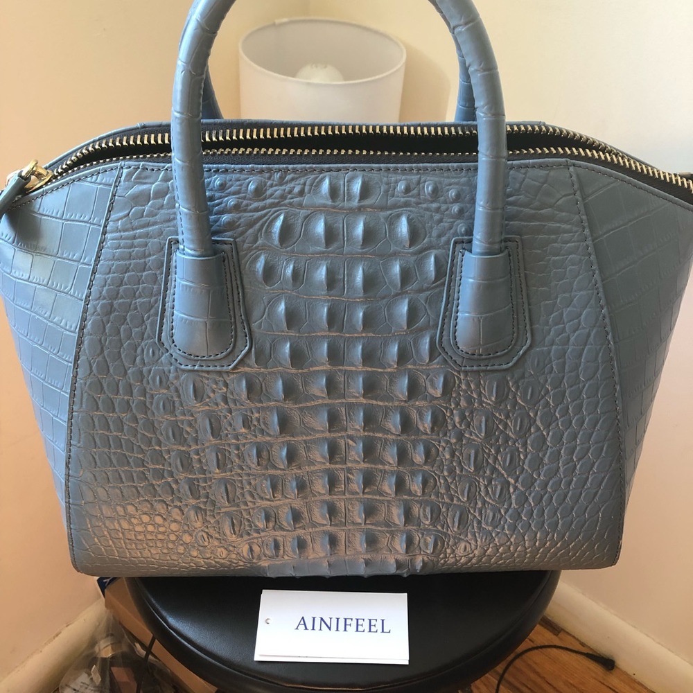 Ainifeel crocodile handbag light blue color